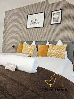 Bird Home Room 15 - 1