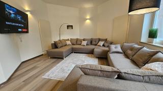 YFB-170m2 Apartment für bis zu 15, modern, 1min zu UBahn, Ruhige Lage, Parkplätze, WIFI, Netflix, Kindergerecht - Nuremberg - 5