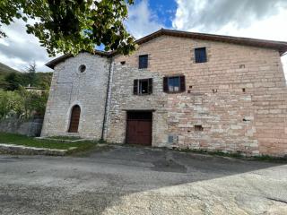 Casale nella campagna umbra - Costacciaro - 6