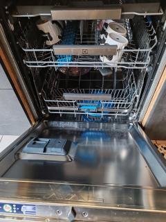 LONG STAY Courbevoie charmant Apt T3 avec jardin et terrasse, calme, proche transports - Courbevoie - 3