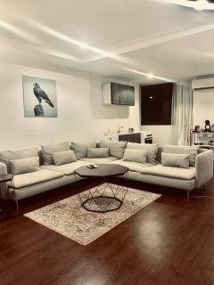 City Center Apartment on Tahliah Street - 2