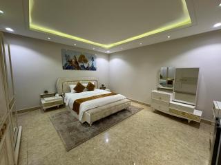 شقة فاخرة غرفة وصالة النرجس ١٦ - 4