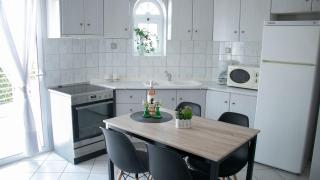 Mary's Apartment - Paralia Dionysiou - 3