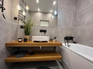 New England Ecoloft studios - Kiev - 5