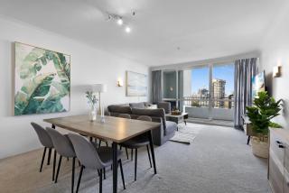 Ocean View 2-Bed with Pool, Tennis Court & BBQ - Gold Coast - 9