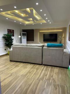 2Bedroom Luxury Apartment Wuse 2 - Abuja - 8