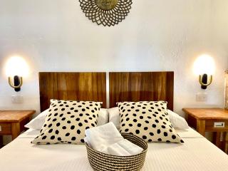 Paseo Colonial - Sanctuary #2 - 8