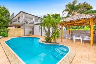 Paradise Villas- Villa 1 - Gold Coast - 6