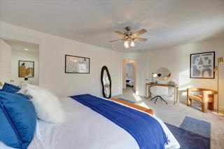 Cozy Oasis Home IU 9min l Downtown 8min l 4beds l 2 1l2 bath - 3