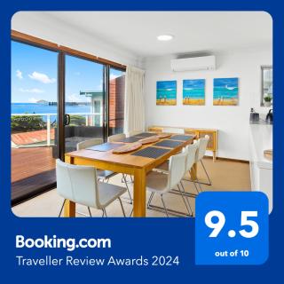 Amazing Ocean Views At This Exclusive 4 BR Holiday Home - McCracken - 0