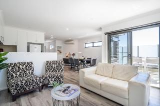 The Adams - Heart of Rosebud Retreat for Groups - 0