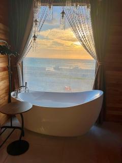 Oceanside Villa Phuquy Island - 9