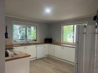 6 Redwood Court Rainbow Shores - Pets Welcome Fenced yard - Rainbow Beach - 5