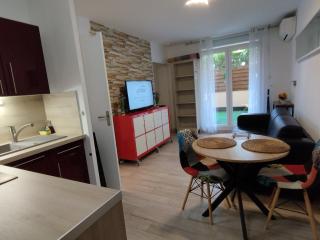 Charmant T2 RD jardin grande terrasse coeur ville plage 2 m clim garage wifi - Sainte-Maxime - 1
