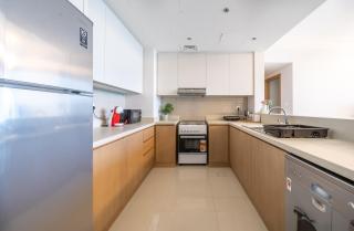 2BR Apartment in Harbour Views - 1