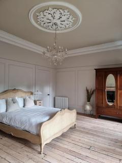 Spacious Victorian property - Belfast - 6
