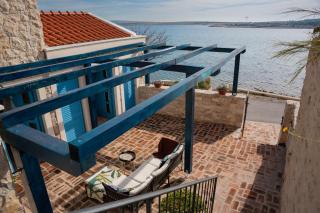BEACH HOUSE CASKA - 6