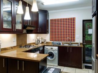 Drakensberg Creek Cottage - Champagne Valley - 3