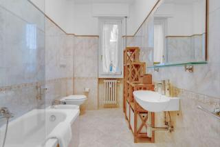 La Galleria d'arte di Desenzano -Luxury Gold Loft- - Desenzano del Garda - 9
