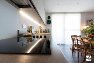 2-Bed & 2 Bathroom, balcony & parking - Close to Dagenham East & Romford station - Dagenham - 9