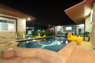 Middle House Pattaya - Nong Prue - 5