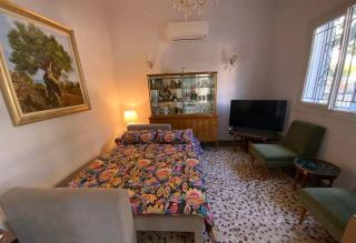 Lovely House with Private Carport & Shady Veranda - Athènes - 3