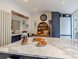 2 Bed in Buxworth 94131 - Buxworth - 4