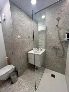 Sunrise Bel Air Apartments 2 - 5