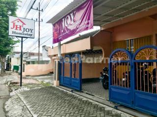 Joy Homestay Near UMJ Jember Mitra RedDoorz - Jember - 9
