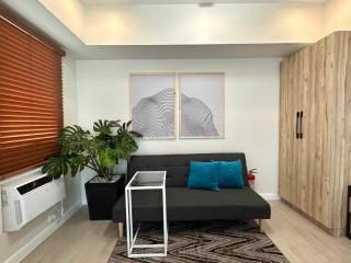 1BR Unit with Spectacular View Monaco Tower 1430A - Del Rosario - 5