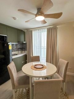 1BR Unit with Spectacular View Monaco Tower 1430A - Del Rosario - 3