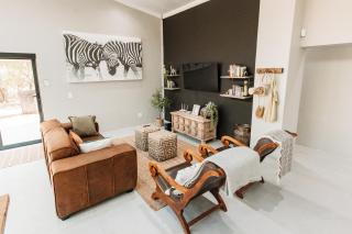 Chawal stays @ Leguan - Marloth Park - 5
