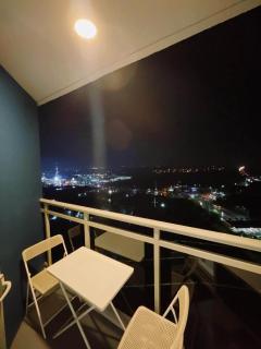 Azure North Studio Units Located in 17th Floor and Above - San Fernando - 5