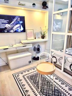 Azure North Studio Units Located in 17th Floor and Above - San Fernando - 1