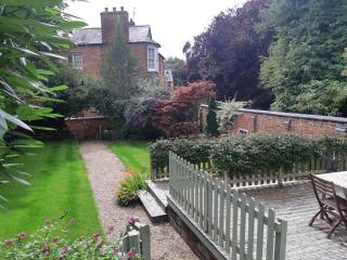 Beautiful Georgian cottage within a private walled garden - Oakham - 7