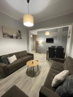 DT Luxury Apartment - Néa Péramos - 9