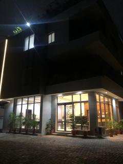 Greywood Hotel and Apartments - Ikeja - 4