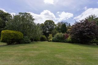 Luxury retreat with extensive leisure facilities - 2