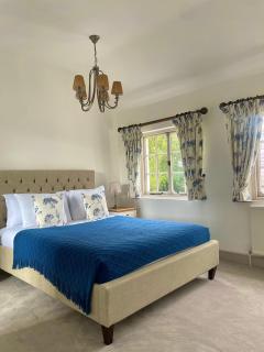 Denham Mount - Buckinghamshire - 3