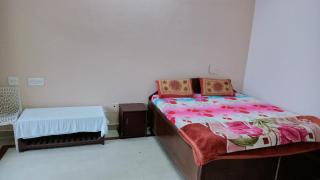 Chinmay Hostel & Yoga Centre - McLeod Ganj - 9