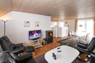 Cottage with wood-burning stove by the sea - SJ760 - 7