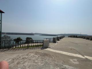 Narwar Lakefront Resort - 1