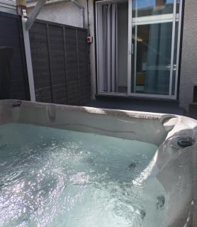 Anchorage Guest House - Also 1 room available with Hot Tub,must be booked separately - Balloch - 2