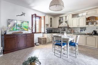 Sa Domo d' Amare - Comely Apartment with Parking! - Pula - 4