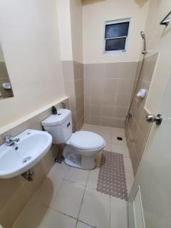HERMOSA by Crown Asia Cozy Studio with Pool, Free Parking & Basket Ball Court - Manila - 2