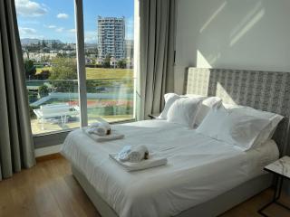 The Address-Seafront Luxury 2 Bedroom Residence - Limassol - 8