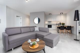 Sun Towers Apartment - Parking & Balkon - by Rent like home - Świnoujście - 0