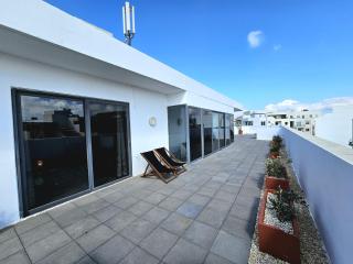 Malta Unique Penthouse Spacious Terrace-Sleeps 8 - 1