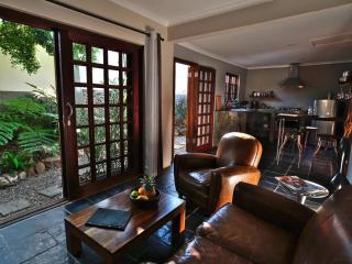 Villa La Mercy Guest Suite, No load shedding or water outages - La Mercy - 9