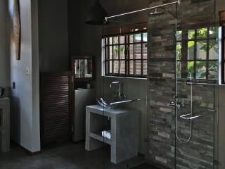 Villa La Mercy Chalet No load shedding or water outages - 8